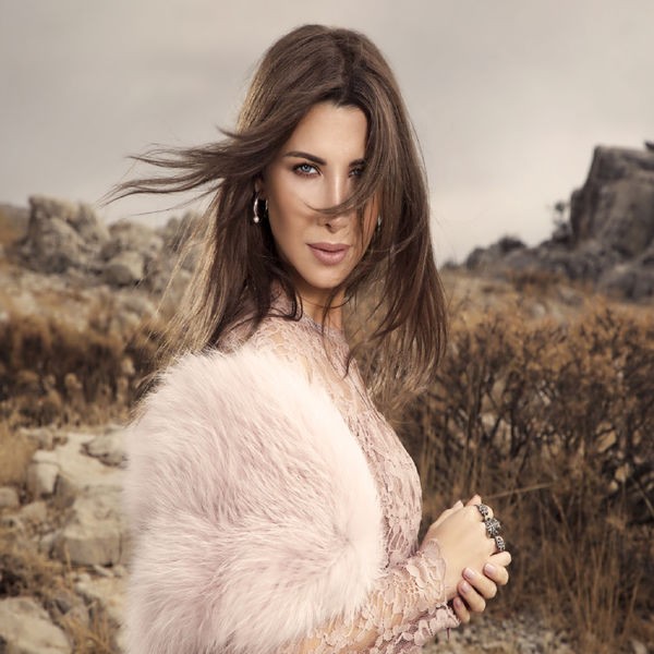 Aam Ballish Hibbak — Nancy Ajram