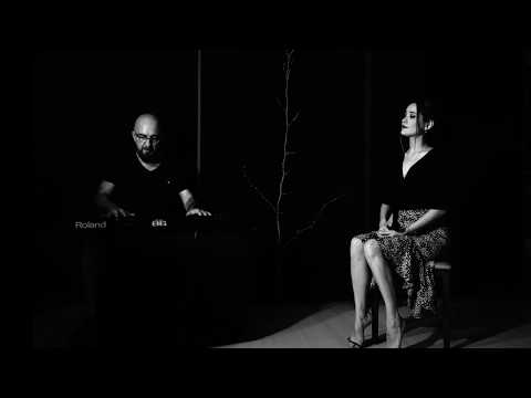 Elif Kaya - Degmen Benim Gamli Yasli Gonlume (Akustik) — Elif Kaya