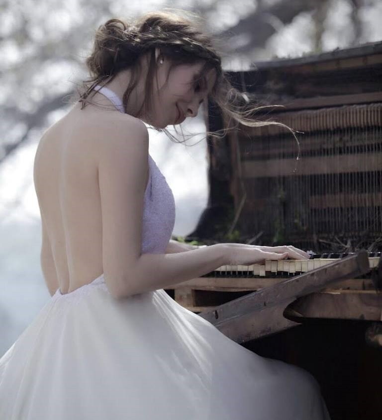 Ragel Ebn Ragel — Nancy Ajram