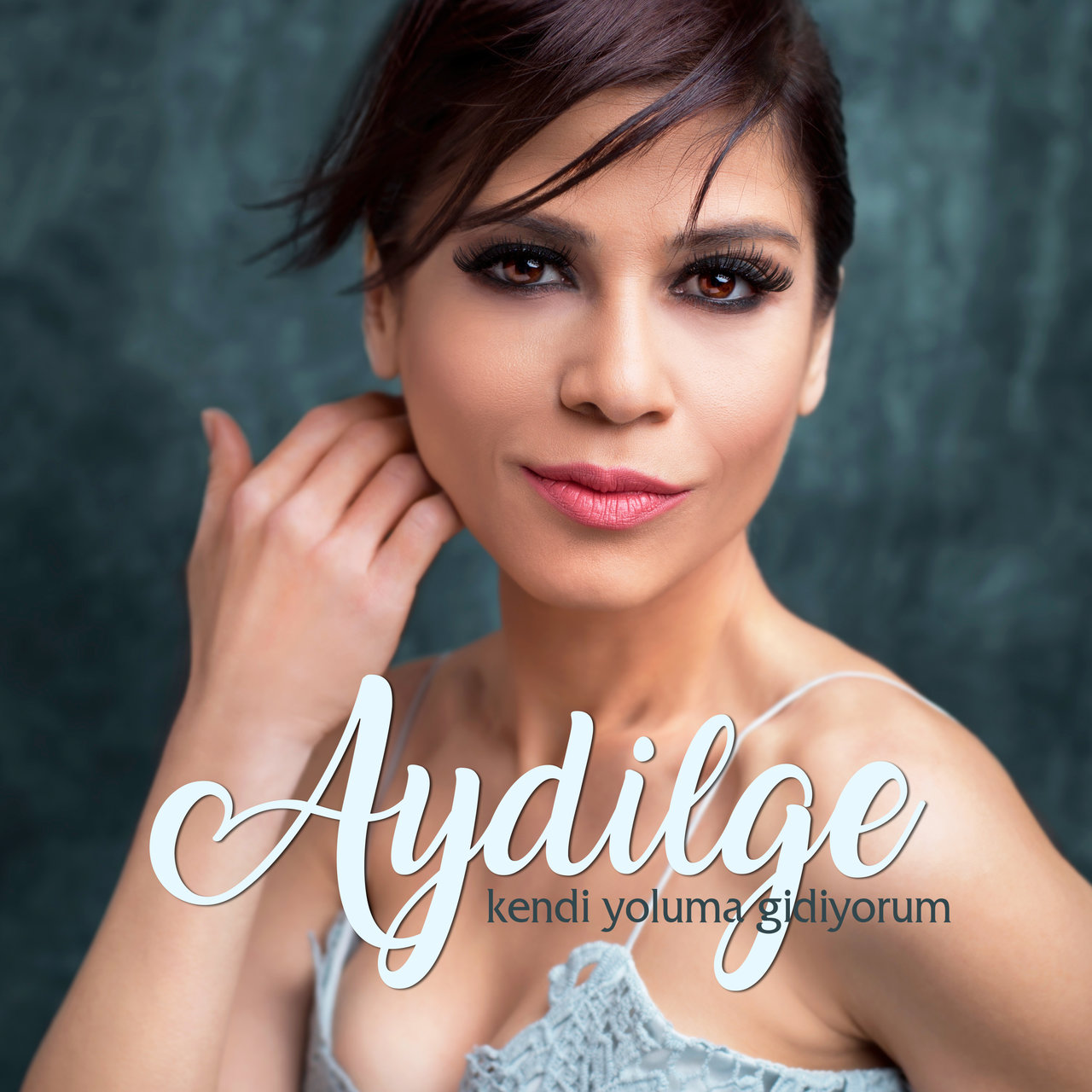 Kendi Yoluma Gidiyorum — Aydilge